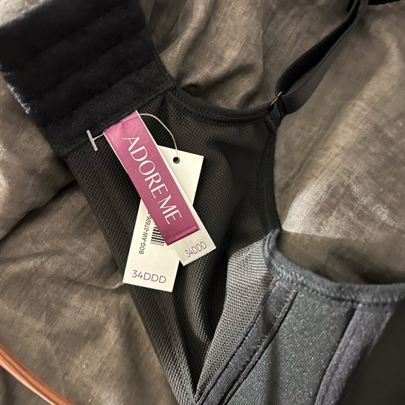 NWT Adore Me sports bra size 34DDD block. Underwire - Picture 4 of 4